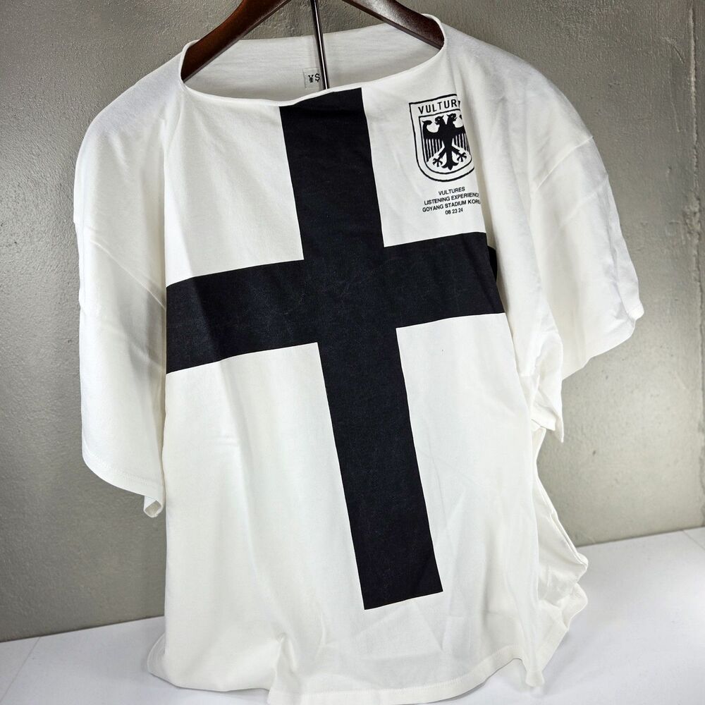 Yeezy Gap by Balenciaga Vultures Cross Tee Size 3 L/XL Korea Exclusive